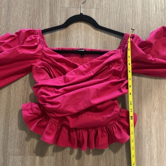 Express Women’s Peplum Top Small Hot Pink Cross Front Smock Back Balloon Sleeve - Picture 13 of 14